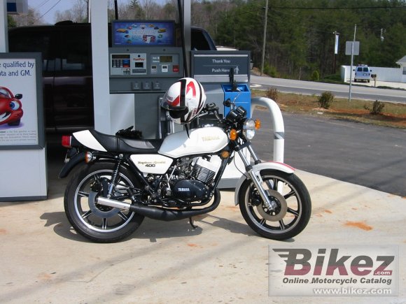 1979 Yamaha RD 400 photo